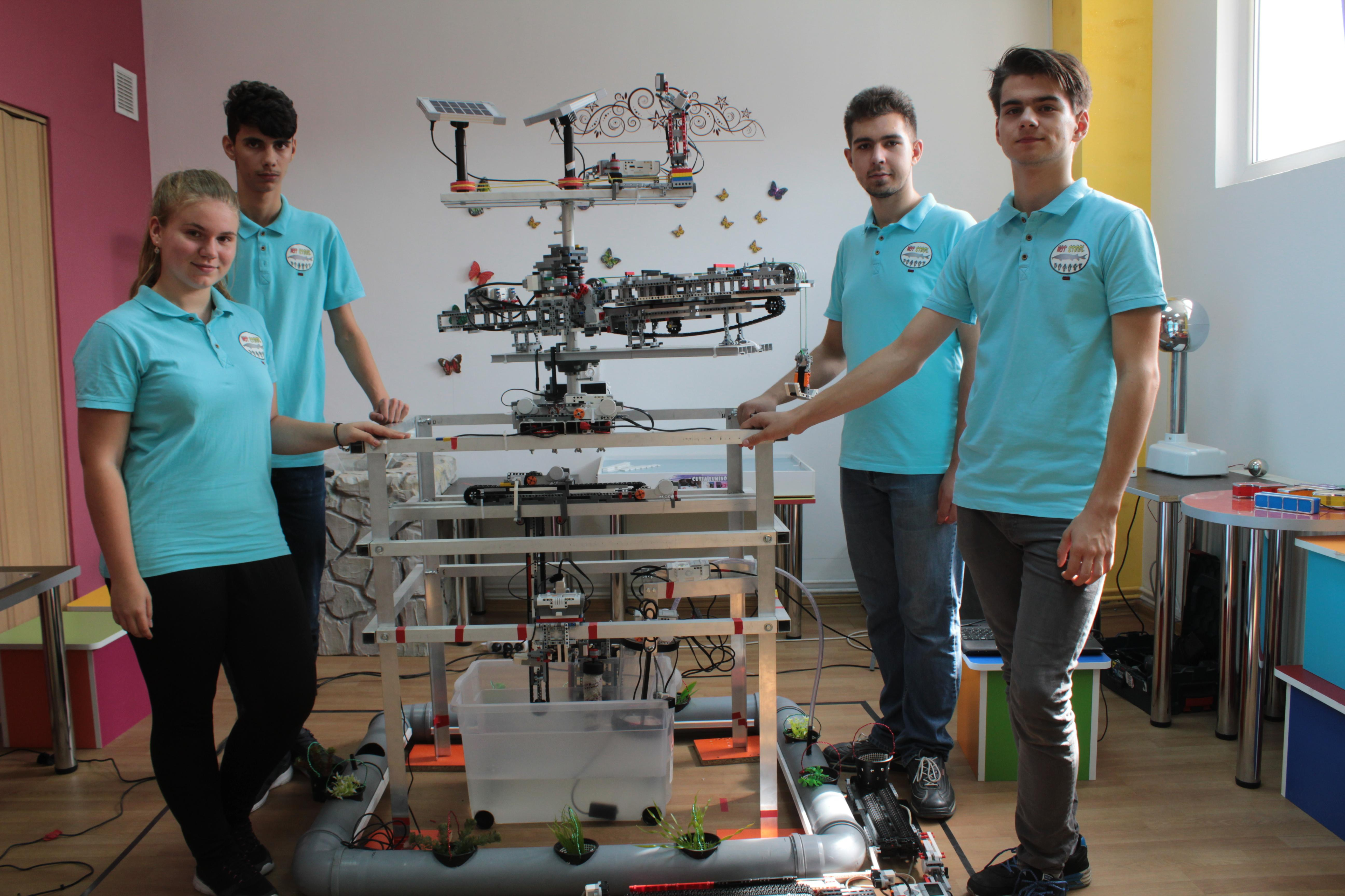 Un robot care ar putea salva sturionii, creat de elevi gălăţeni