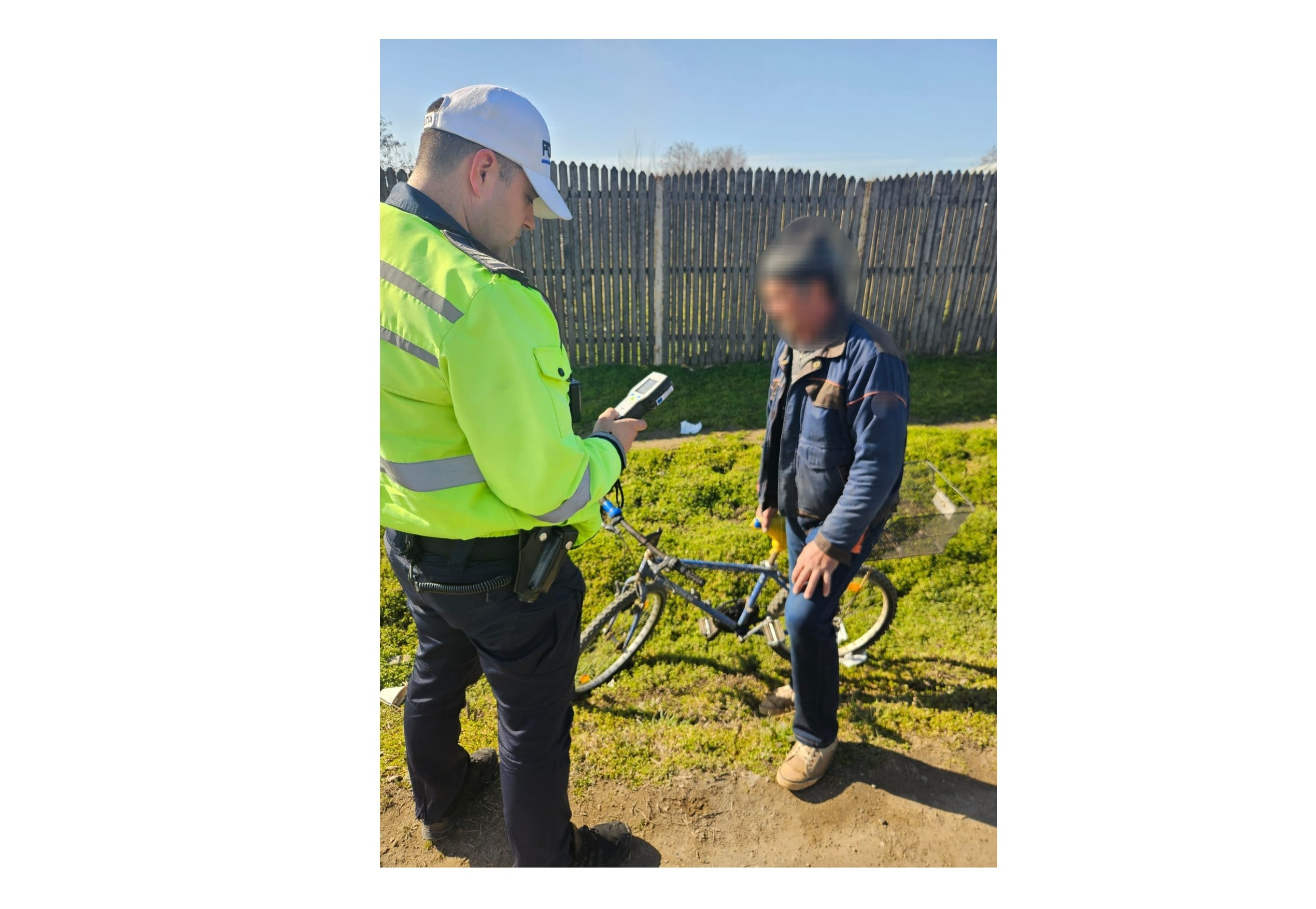 Sute de pietoni și bicicliști gălățeni, amendați în câteva ore