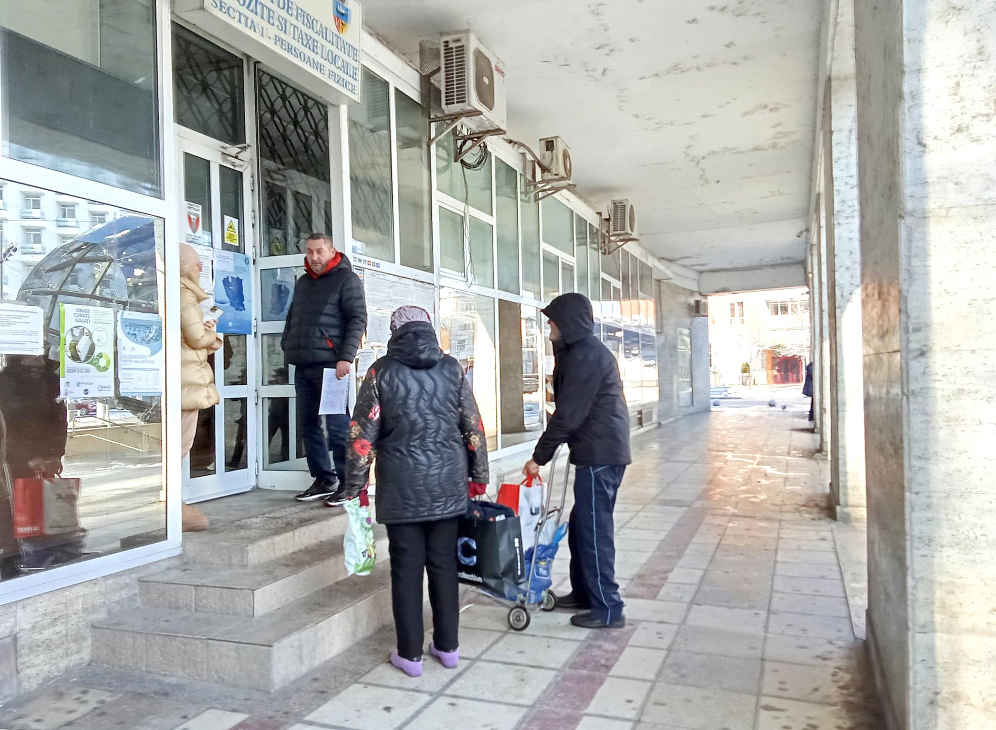 Poza zilei. Se „strâng” rândurile la Taxe și Impozite