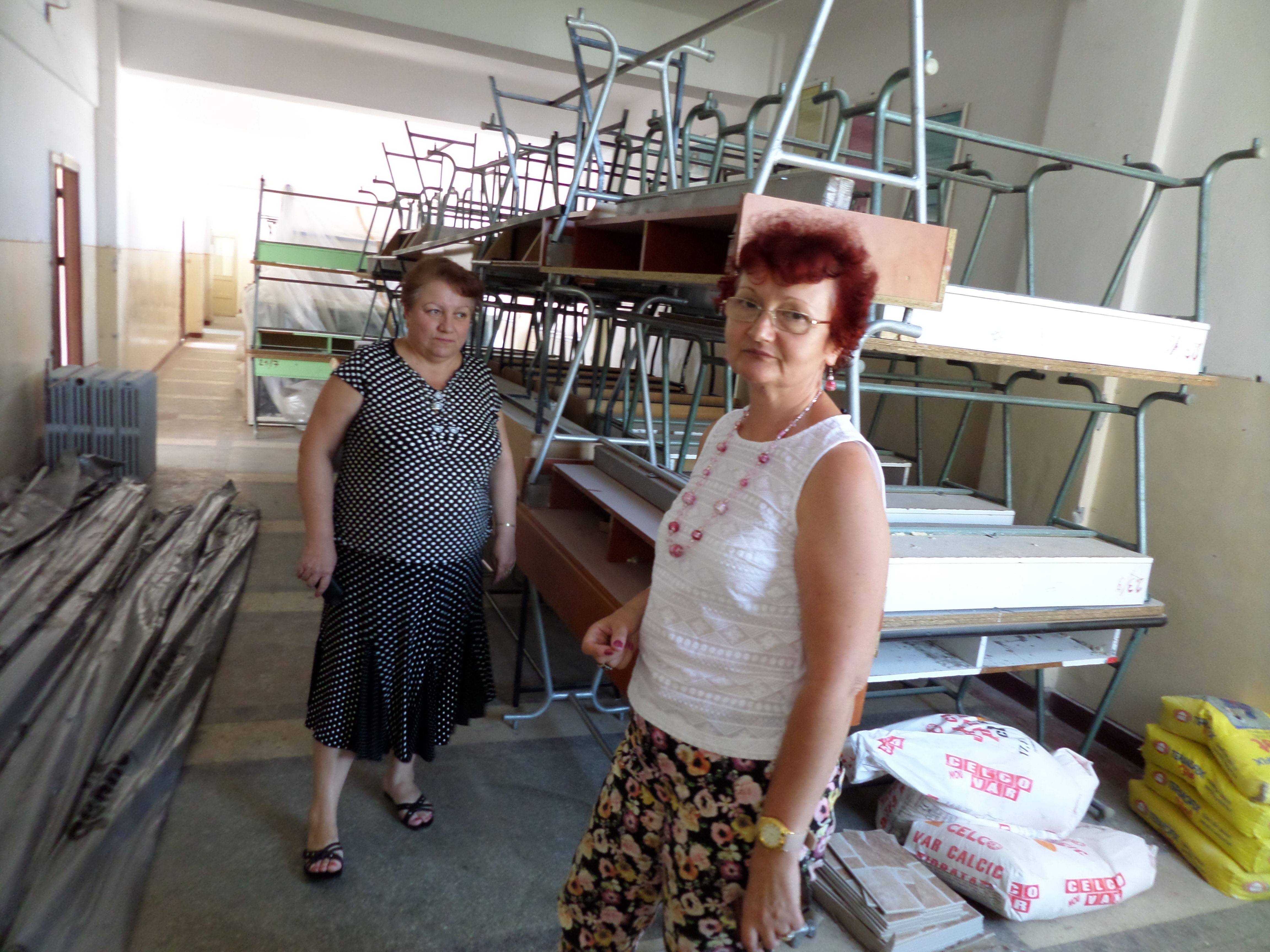 ŞCOLILE gălăţene sunt ŞANTIERE în toată regula, deşi luni ÎNCEP CURSURILE (FOTO)