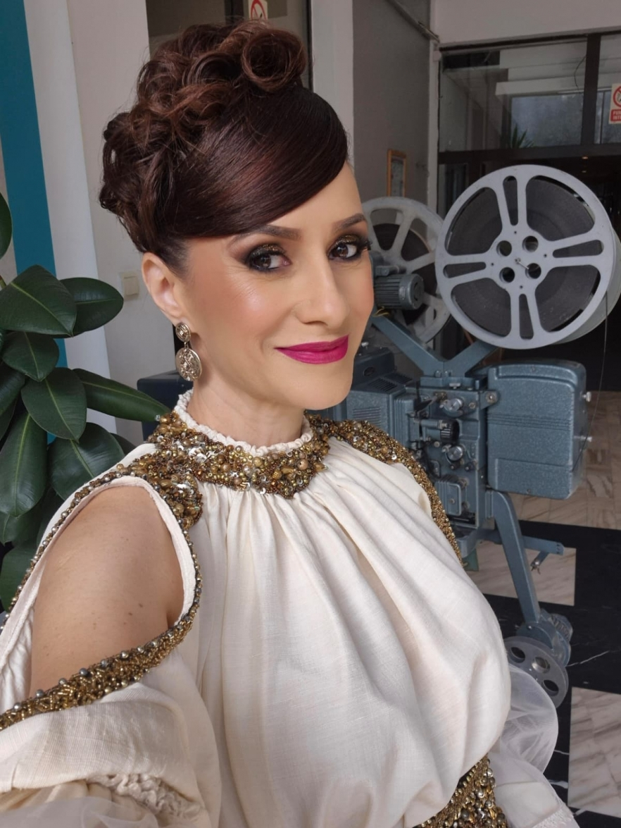 Iuliana Tudor și Lina Digitala fac „Petrecere... cu cântec”