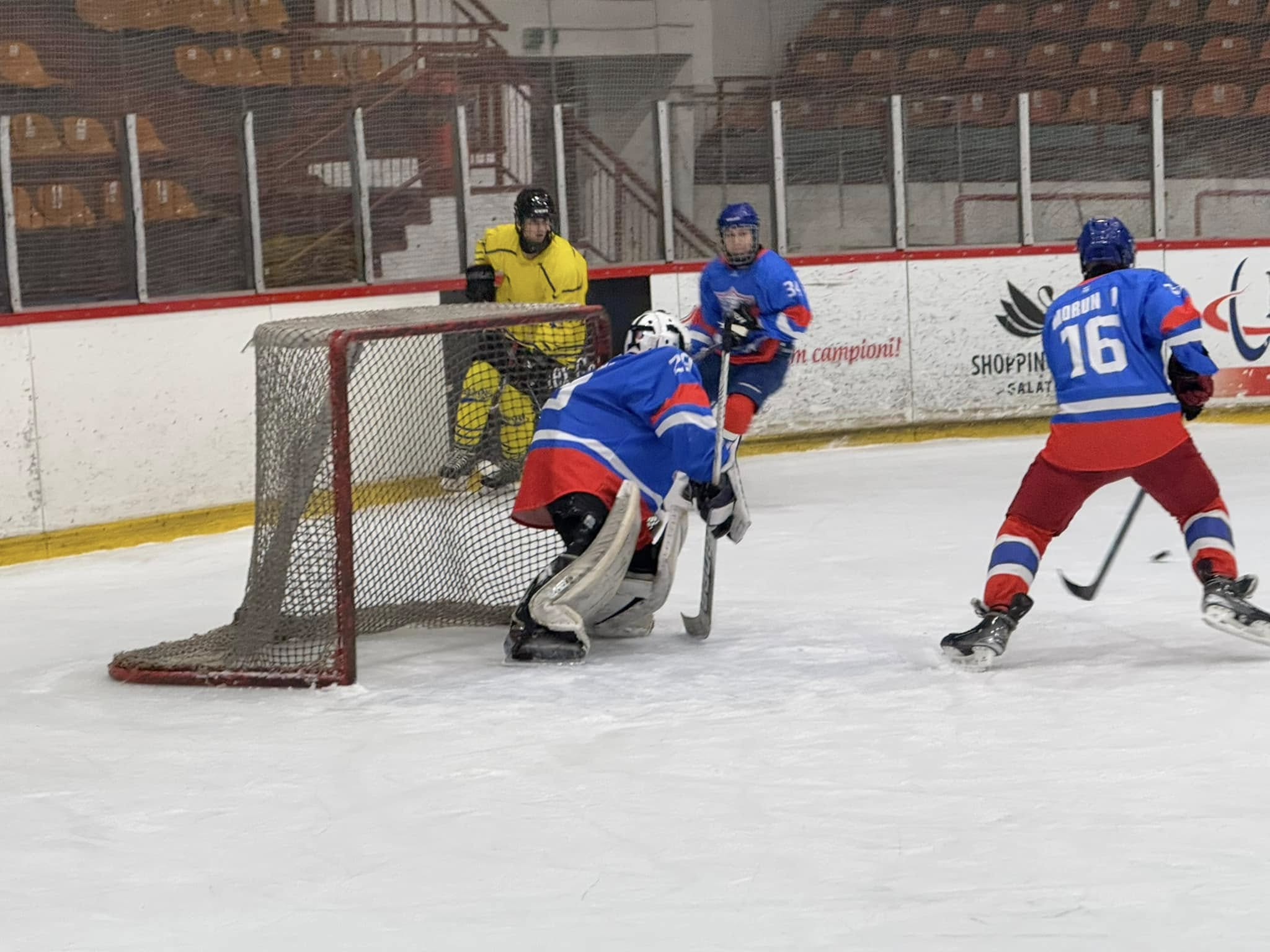 Din sportul gălățean. Juniorii CSM Galaţi, două partide de hochei cu Brașovul