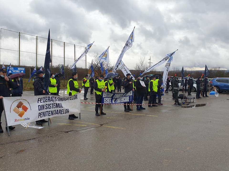 Sindicatele din penitenciare cer evaluarea „sinecuriștilor”