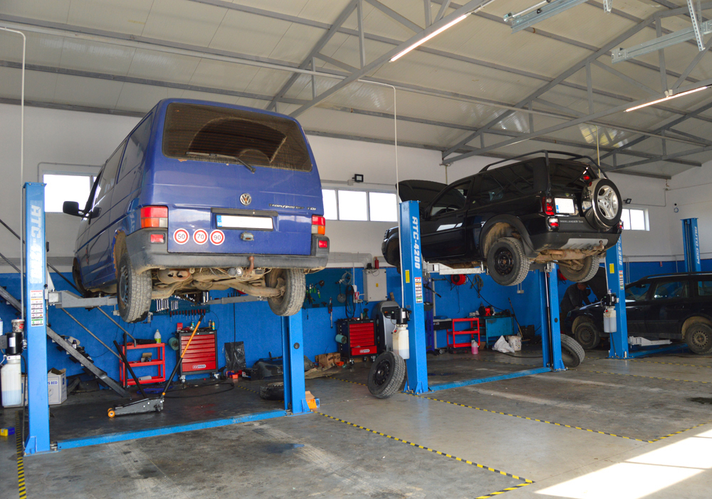 Amenzi uriașe pentru un cartel auto