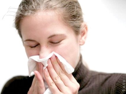 Sute de bolnavi cu viroze şi pneumonii 