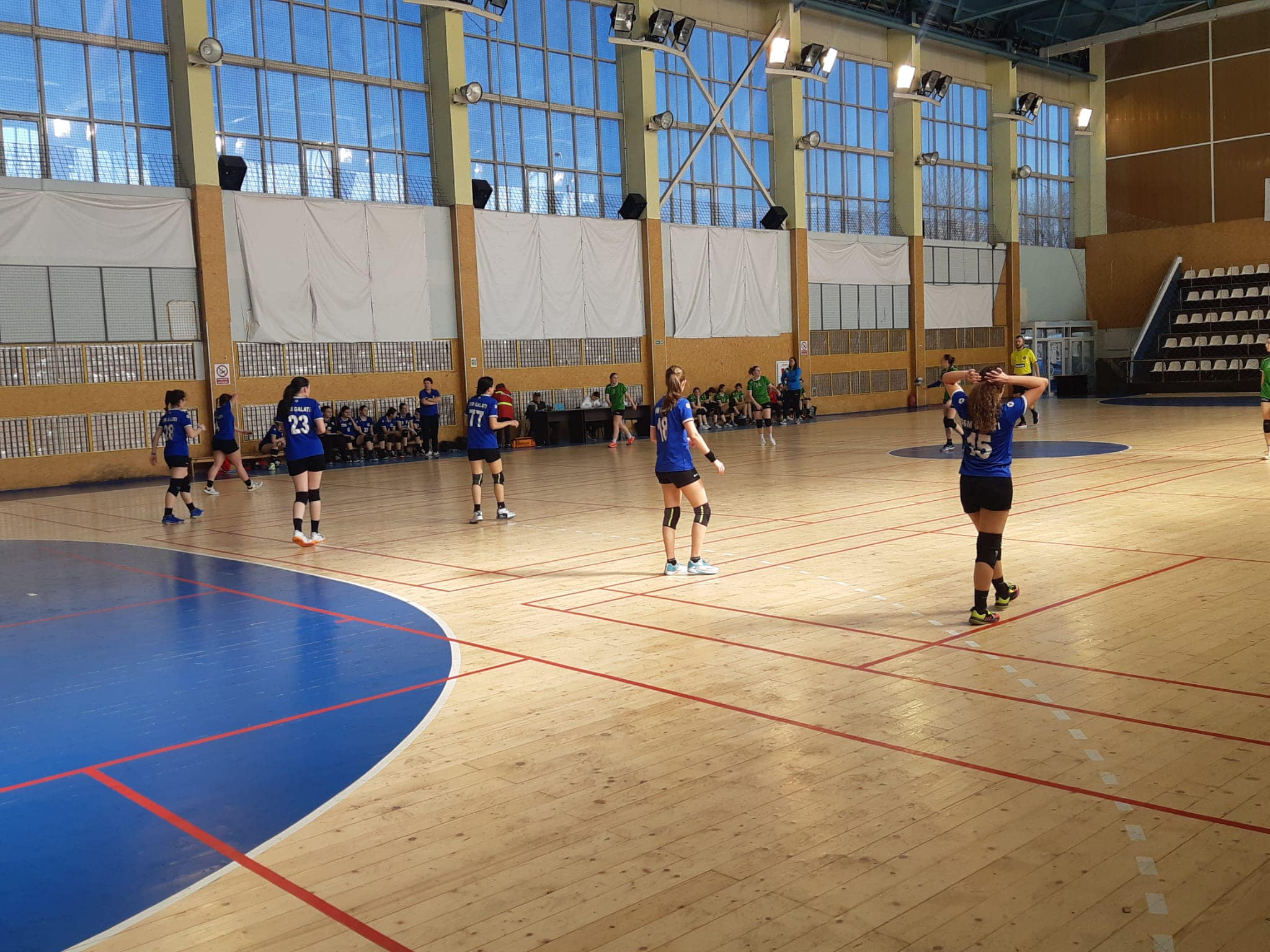 HANDBAL. Victorii categorice pentru junioarele gălățene