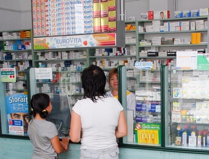 FARMACIILE vor putea VINDE MEDICAMENTE şi pe INTERNET, potrivit unui proiect de ordonanţă
