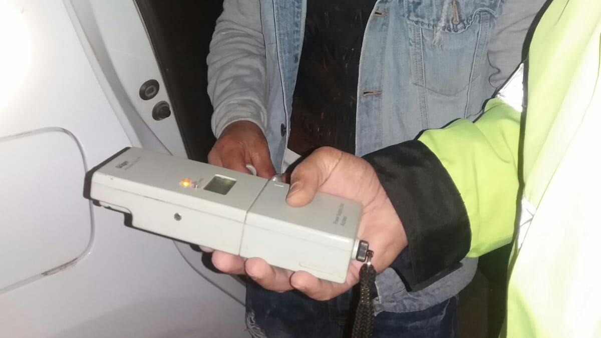 Șofer puțin băut, cercetat de poliție