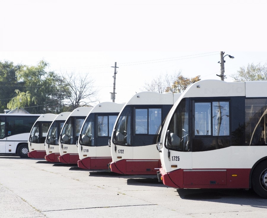 MAI PUŢINE AUTOBUZE pe opt dintre traseele TRANSURB