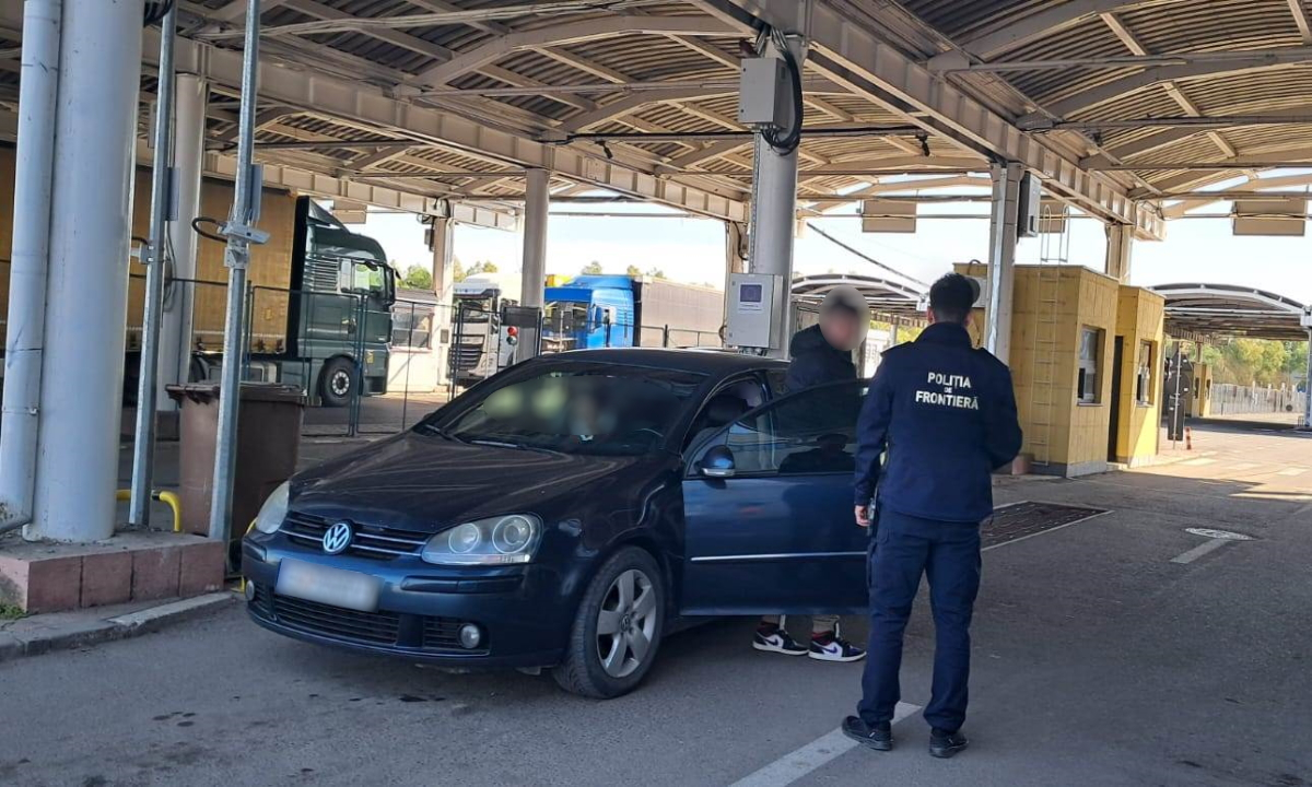 A încercat să treacă vama la volan, deși avea permisul suspendat