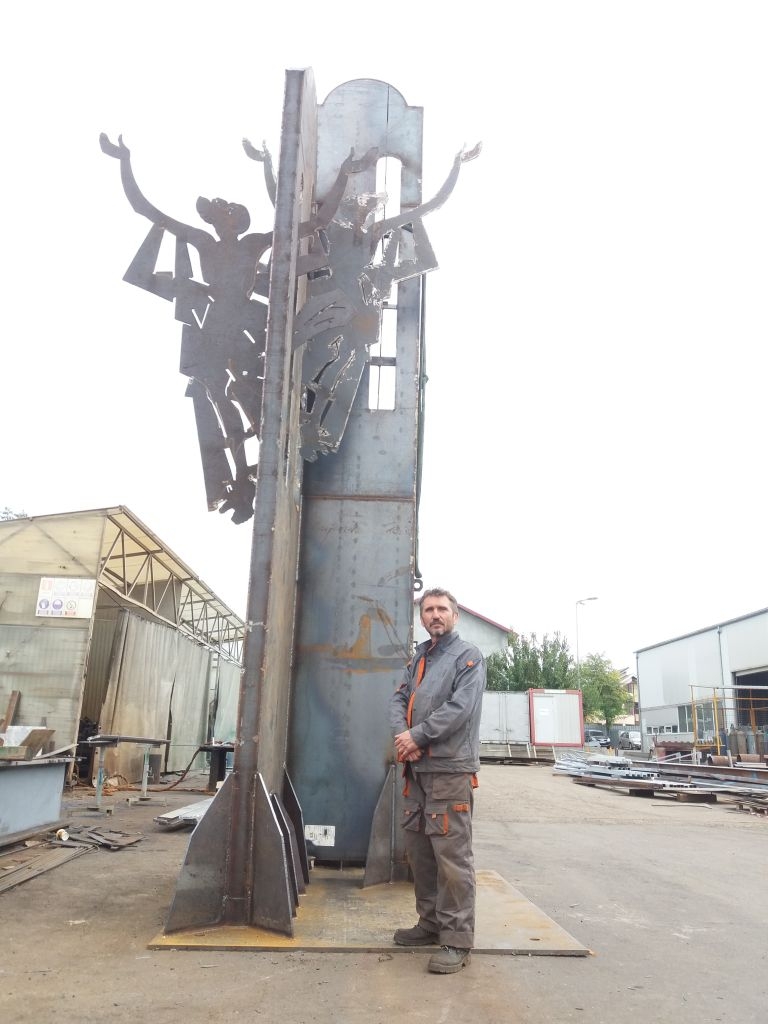 Cu ce se va mai îmbogăţi FALEZA Dunării din Galați | O rugă perpetuă şi un instrument de măsurat dorul