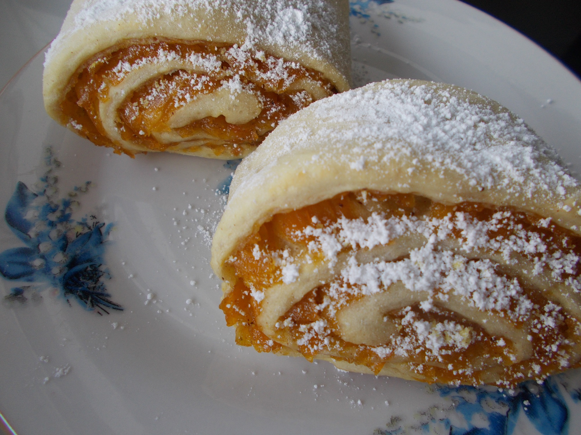 Plăcinta cu dovleac, deliciu cu arome de toamnă