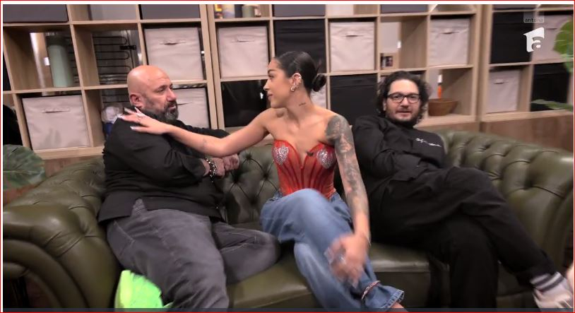 Chefii la cuţite, jurizaţi de o gălăţeancă