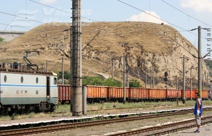 CFR Marfă trimite toţi angajaţii în şomaj tehnic