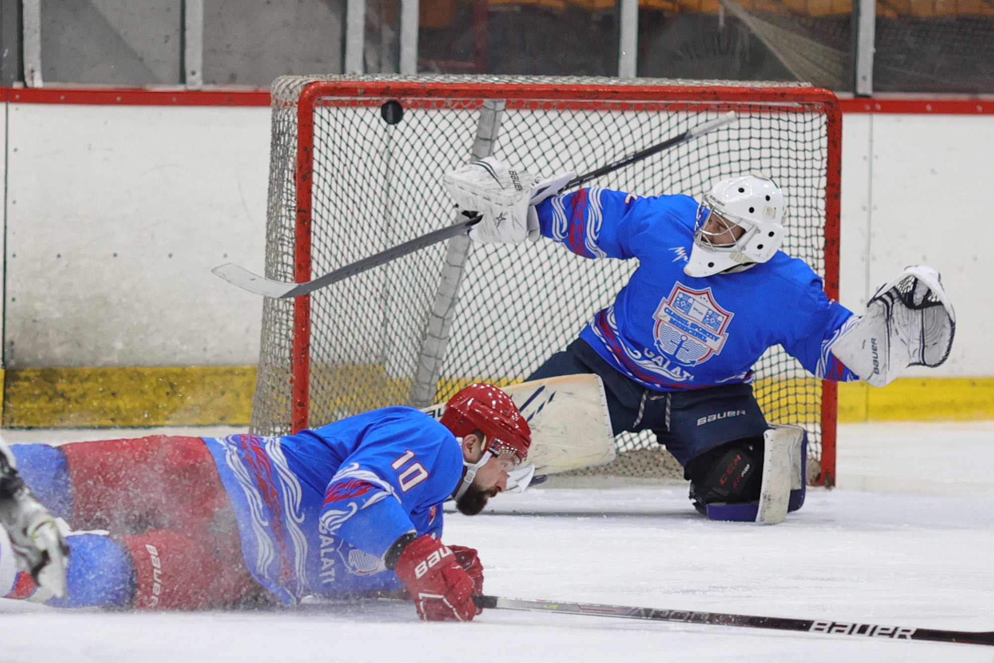 HOCHEI. Meci decisiv pentru CSM Galați