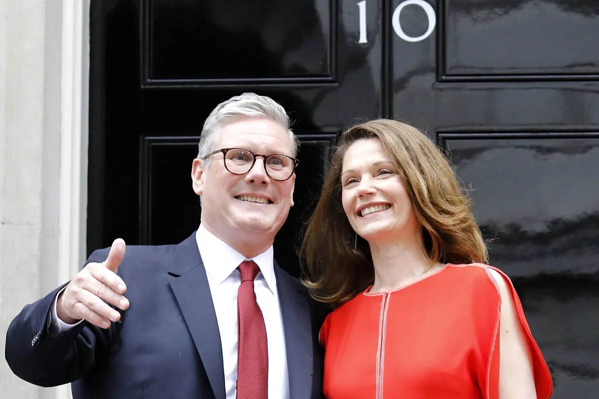 Premierul britanic, cadouri de peste 100.000 de lire