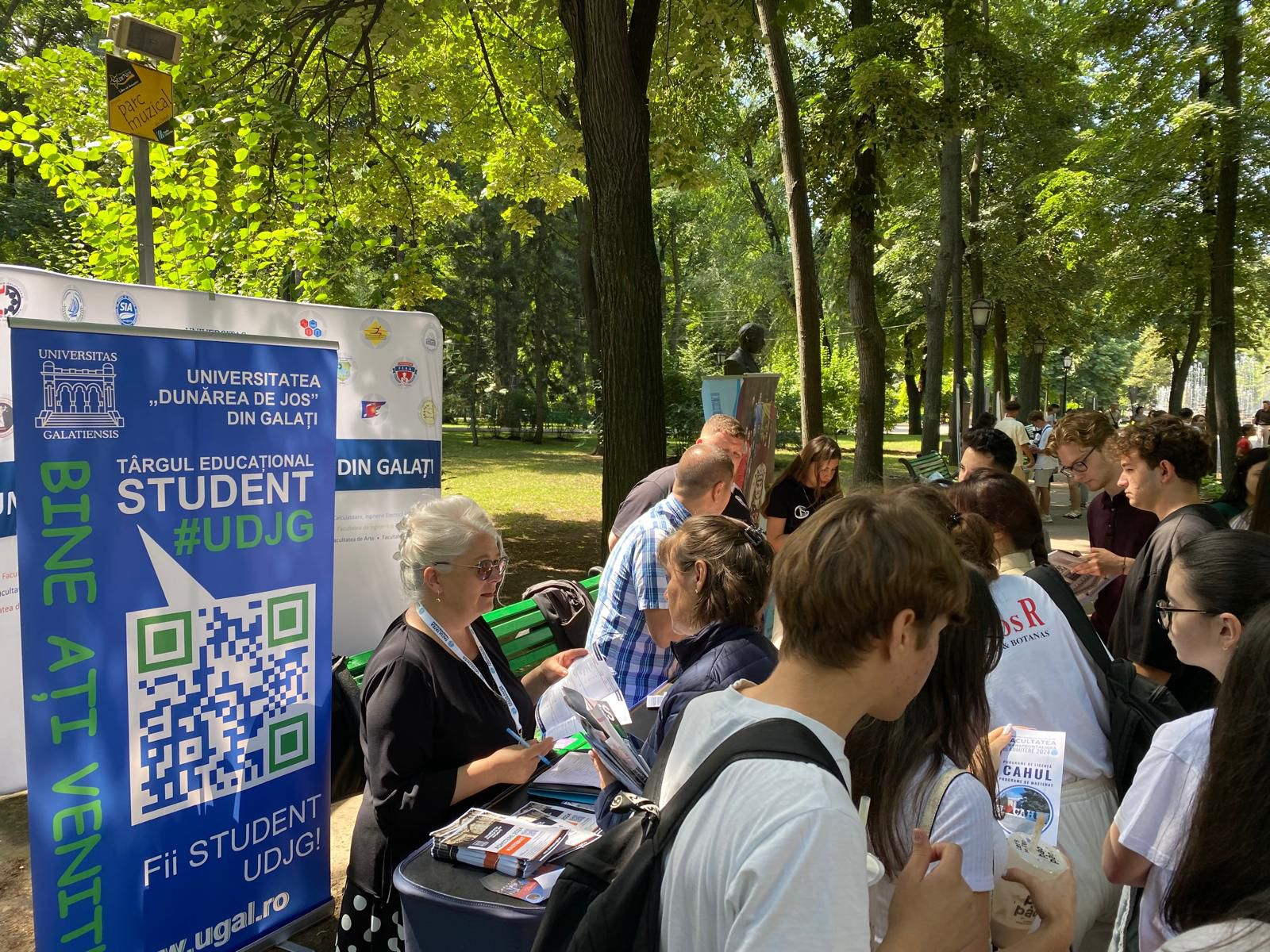 Universităţile româneşti şi-au prezentat oferta în Basarabia (FOTO)