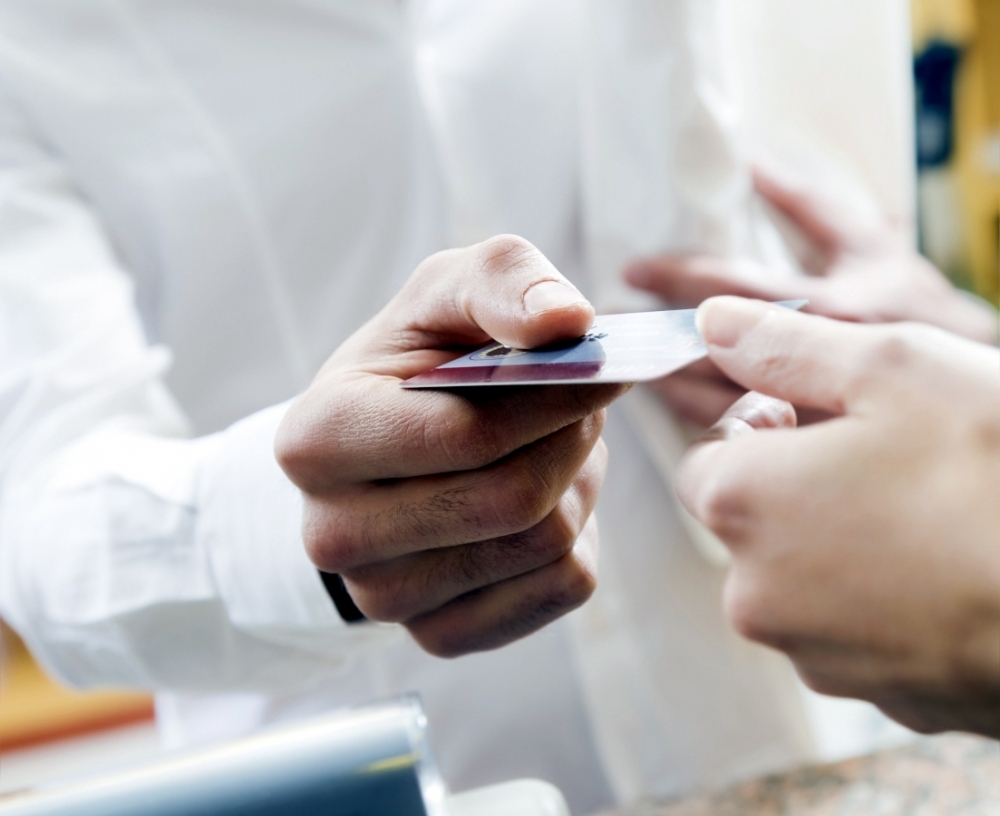 Alţi 27.000 de gălăţeni vor primi CARD DE SĂNĂTATE prin POŞTĂ