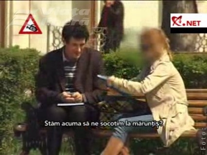 Prodecanul Facultăţii de Ştiinţe, filmat în timp ce vindea o lucrare de licenţă 