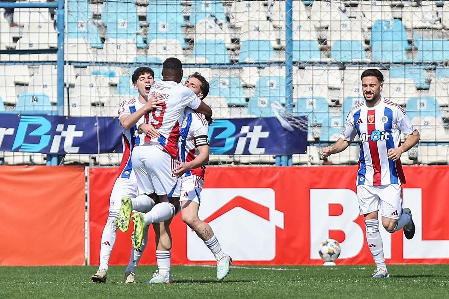 Oțelul și-a revenit prin victoria cu sibienii, după patru eșecuri la rând