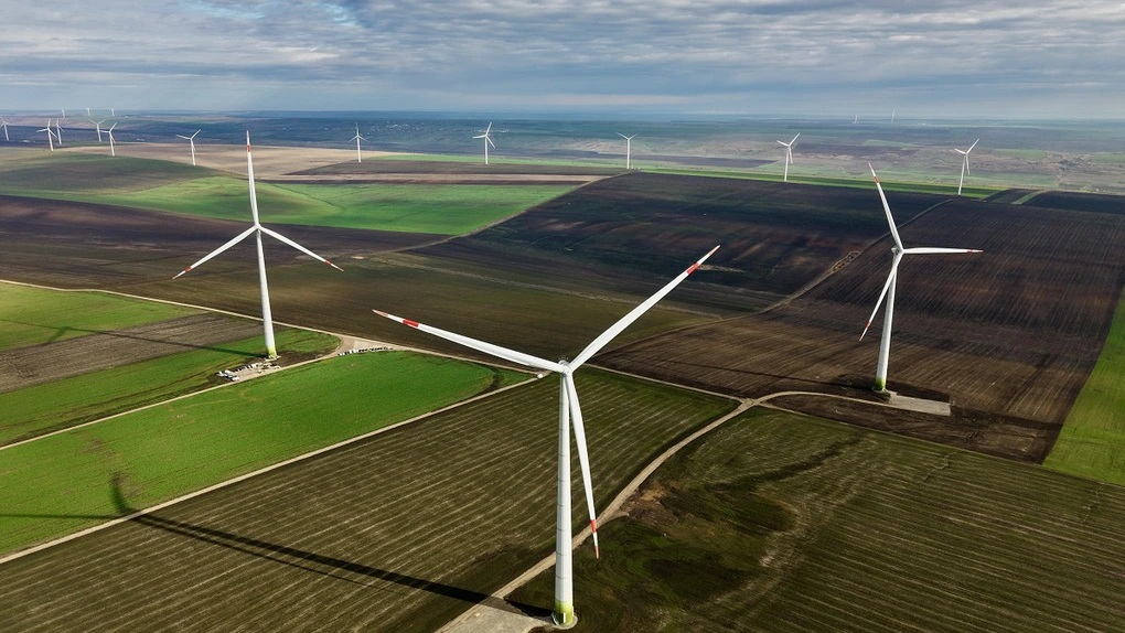 Parc eolian finalizat în doar 12 luni