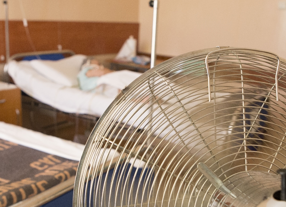 PRIMELE VICTIME ale CANICULEI la Galaţi. Mii de apartamente FĂRĂ APĂ POTABILĂ