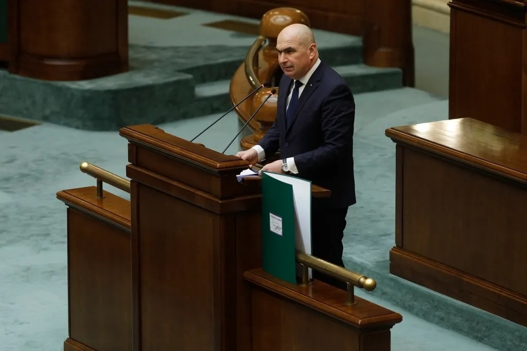Galațiul, dat exemplu de Bolojan. Edilii eficienți, lăudați în timpul dezbaterii moțiunii de cenzură