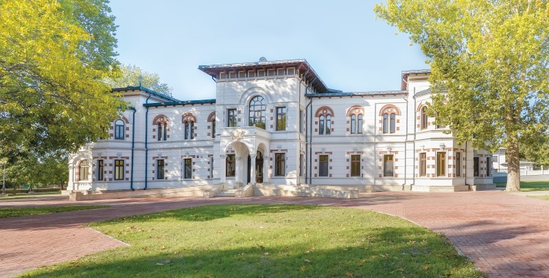 VERNISAJ la Muzeul Spiritualităţii Creştine din Galaţi, în prezenţa ambasadorului Poloniei