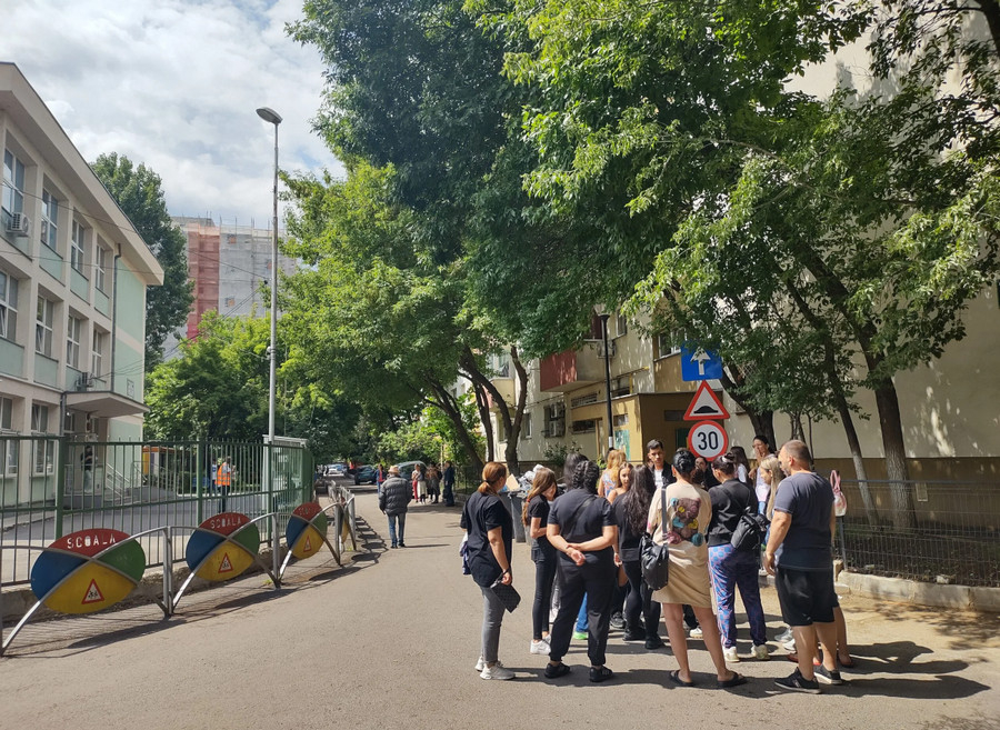 11 medii de 10,00 la Evaluarea Națională la Galați, înaintea contestaţiilor