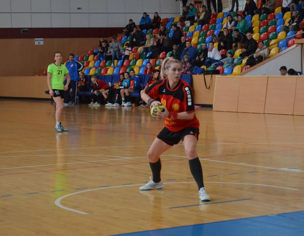Handbalistele de la CSU Danubius au CÂŞTIGAT primul meci al anului