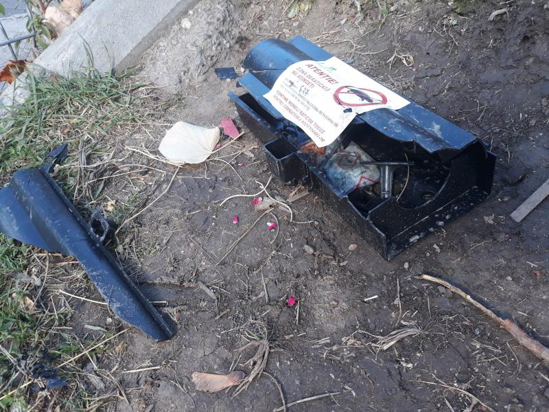 Staţiile de intoxicare a șobolanilor din parcuri, vandalizate