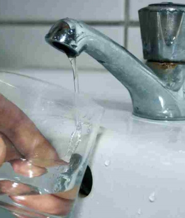 Mai multe CARTIERE rămân joi FĂRĂ APĂ POTABILĂ. Ce blocuri sunt afectate şi pentru cât timp