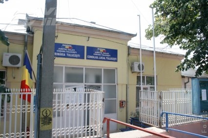 Povară de 18 miliarde de lei vechi la Primăria Tuluceşti