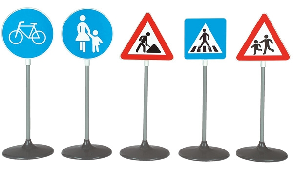 Primăria Galați cumpără INDICATOARE RUTIERE