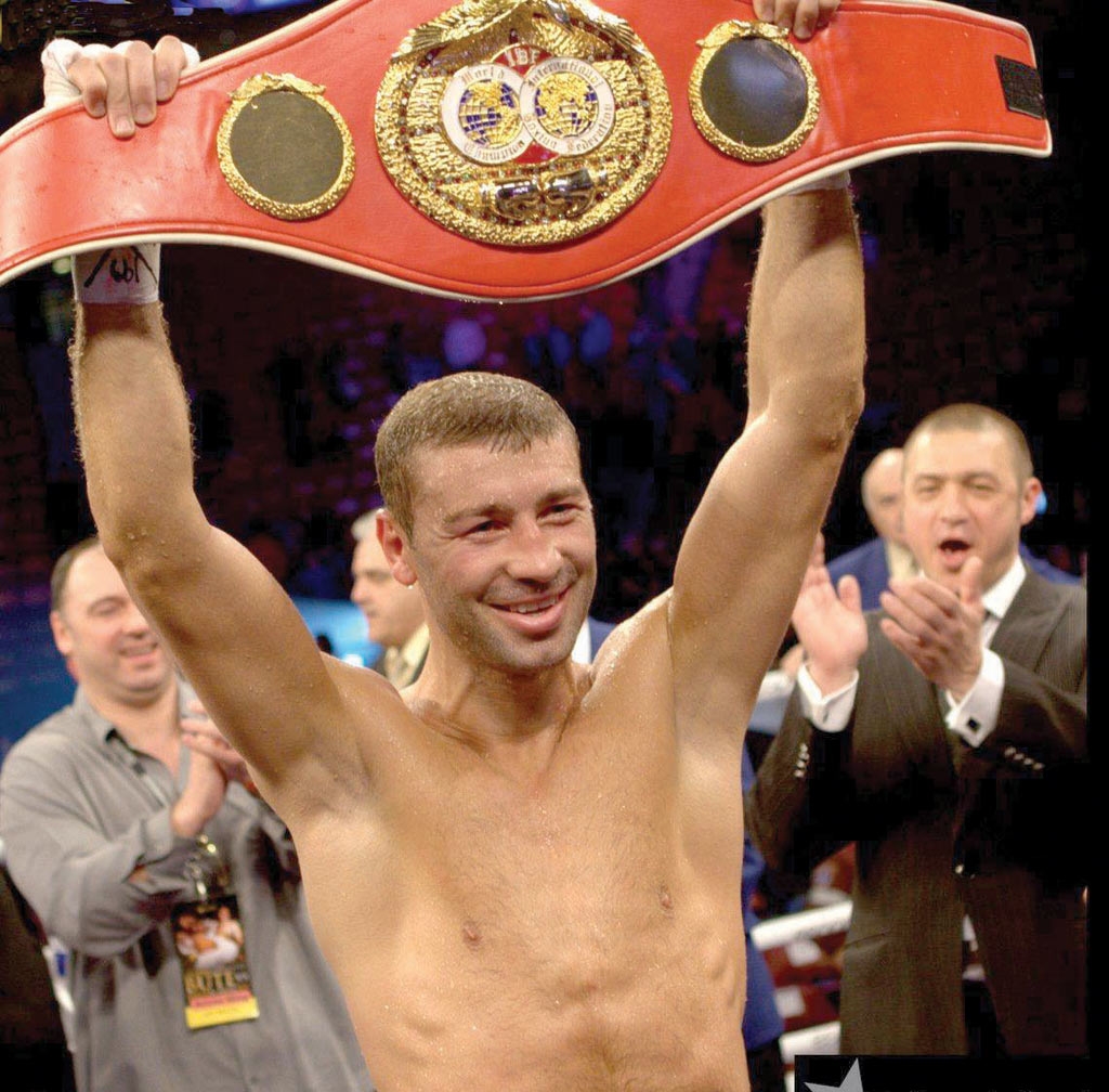 MOMENTE MEMORABILE/ Bute, triumful unui gălăţean formidabil