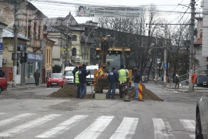 De Sărbători, mai multe gropi!  