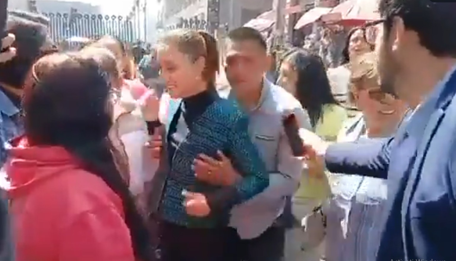 Președinta Mexicului, agresată sexual în plină stradă