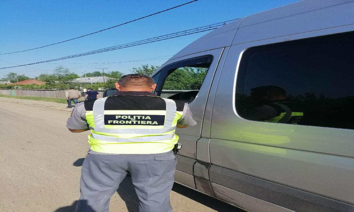 Conducea un autoturism neînmatriculat