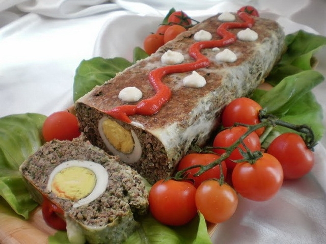 Pregătiri culinare pentru PAŞTI/ Modalităţi simple de a găti drob de miel. ATENŢIE cum fierbeţi ouăle