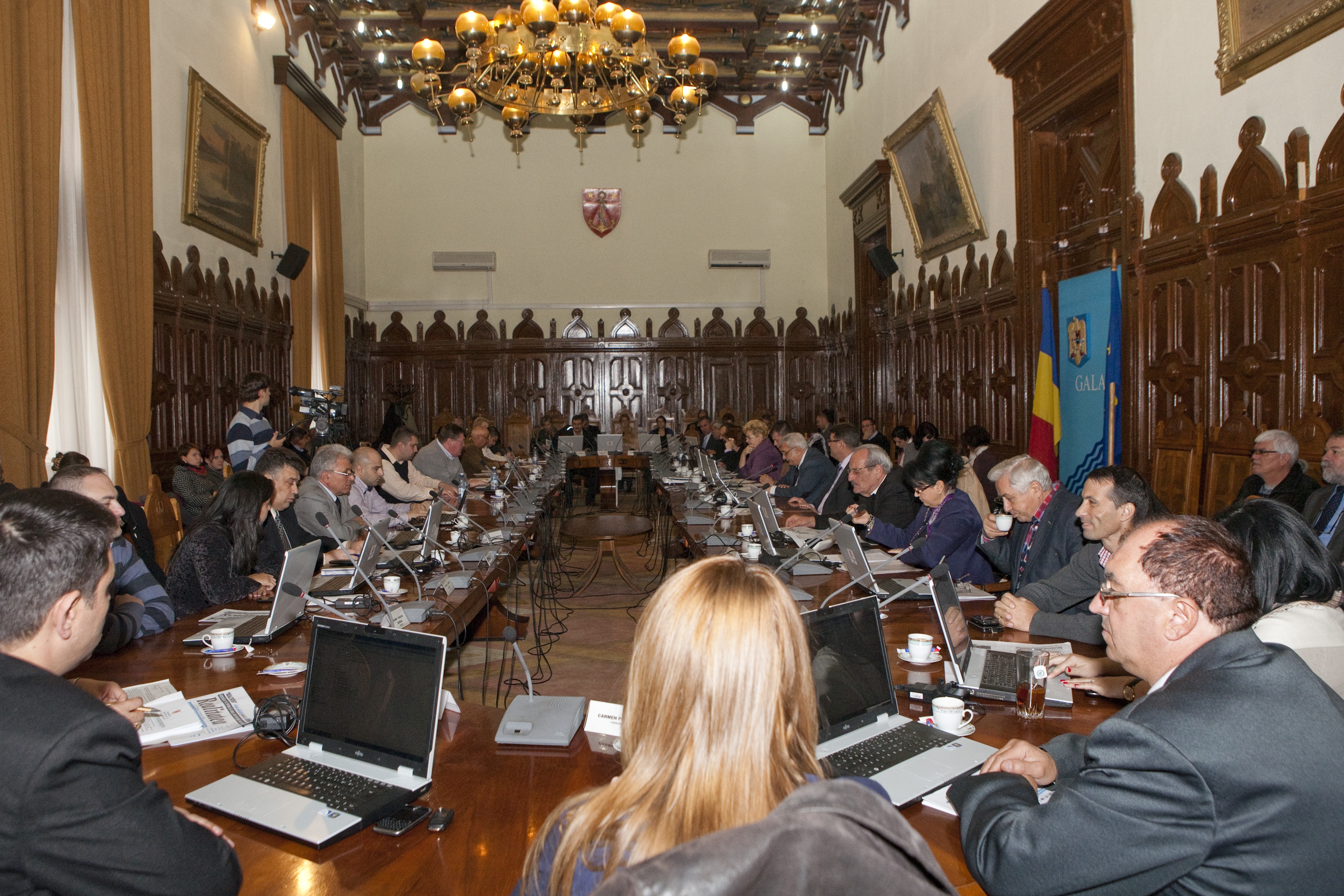 Şedinţă de îndată CJ/ Motorină pentru deszăpezire, la spartul târgului