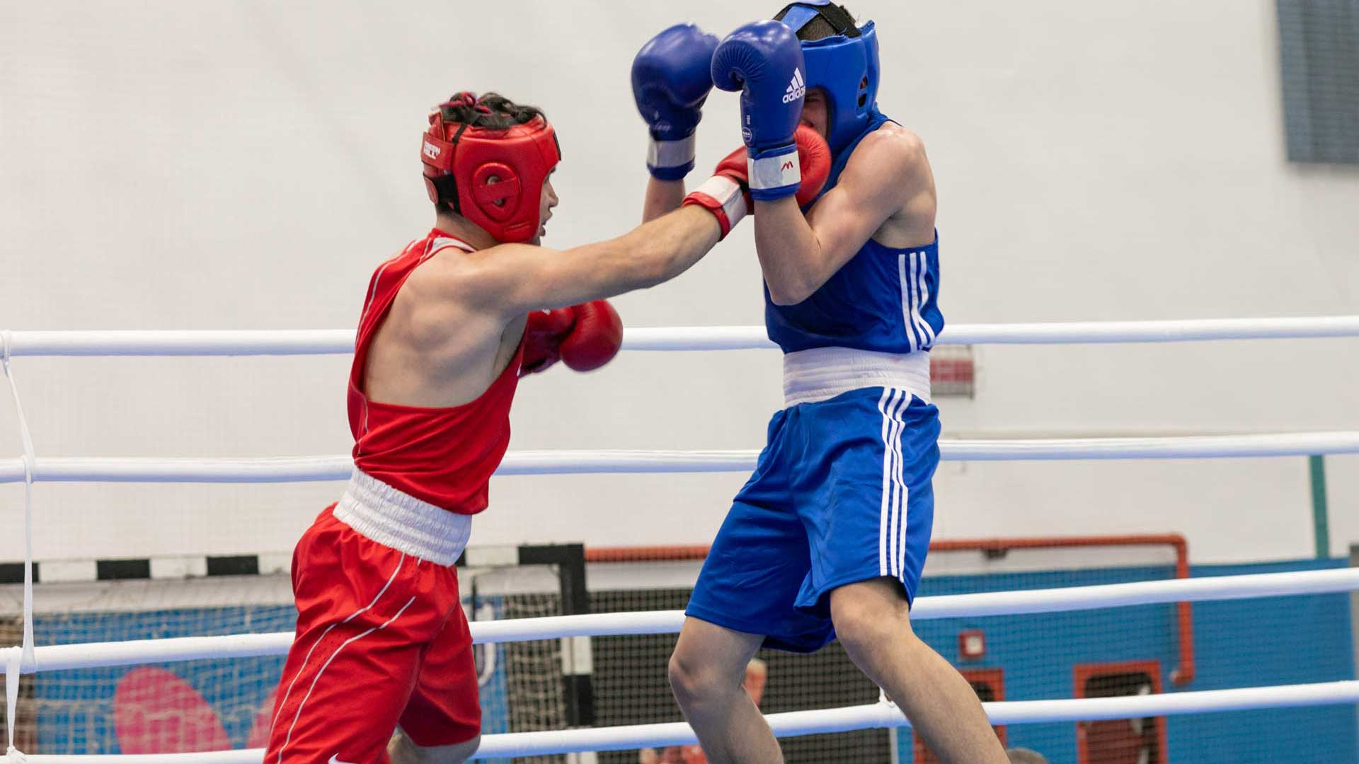 Boxerii cadeți, la startul competițiilor de toamnă