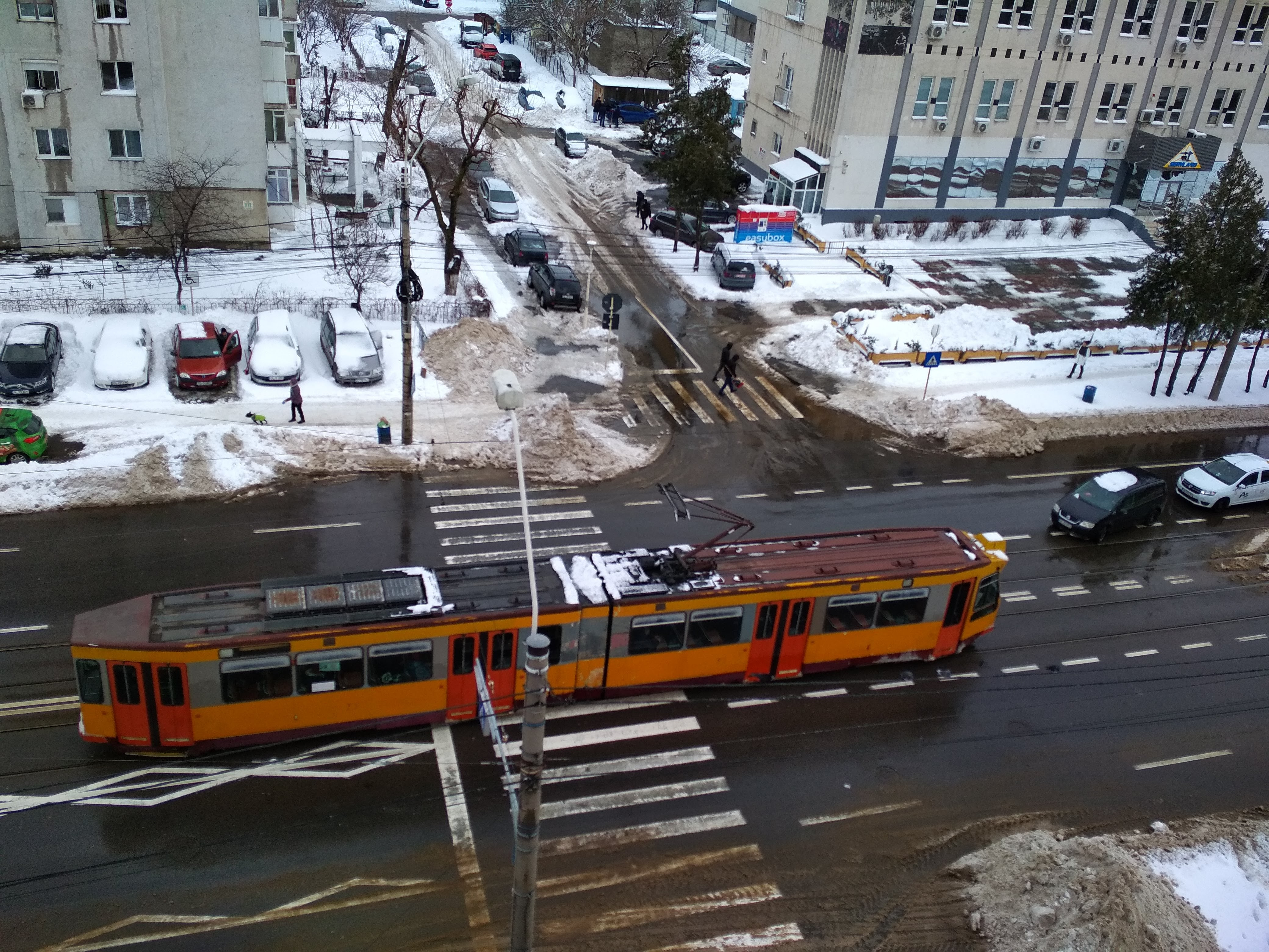 Zece tramvaie „ministeriale” pentru Galați, rămase... „în aer”