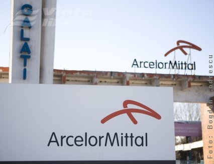Bătălie comercială pe 7 milioane de lei între Transelectrica şi ArcelorMittal Galaţi
