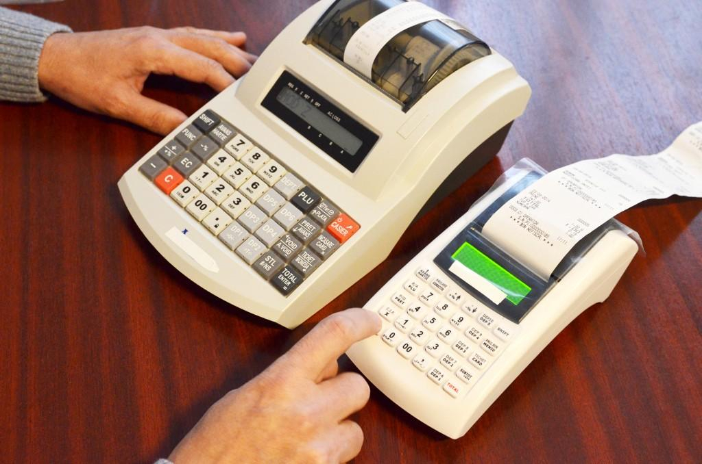 Cheltuielile cu casele de marcat se scad din impozit