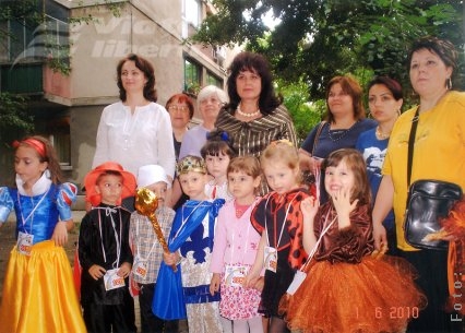 Grădiniţa „Voinicelul” şi serbarea mini-„Axis libri”