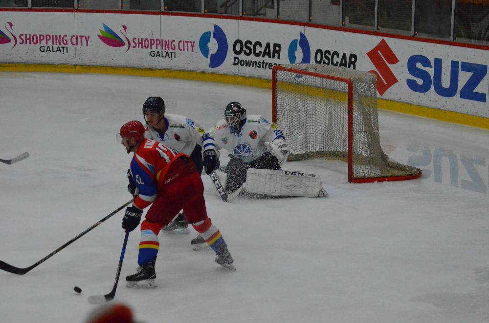 MESAJ DUR pentru conducerea clubului gălățean de HOCHEI, la meciul cu Miercurea Ciuc