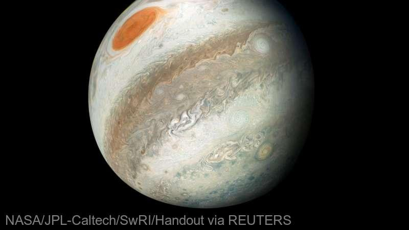 Noi observații despre Marea Pată Roșie