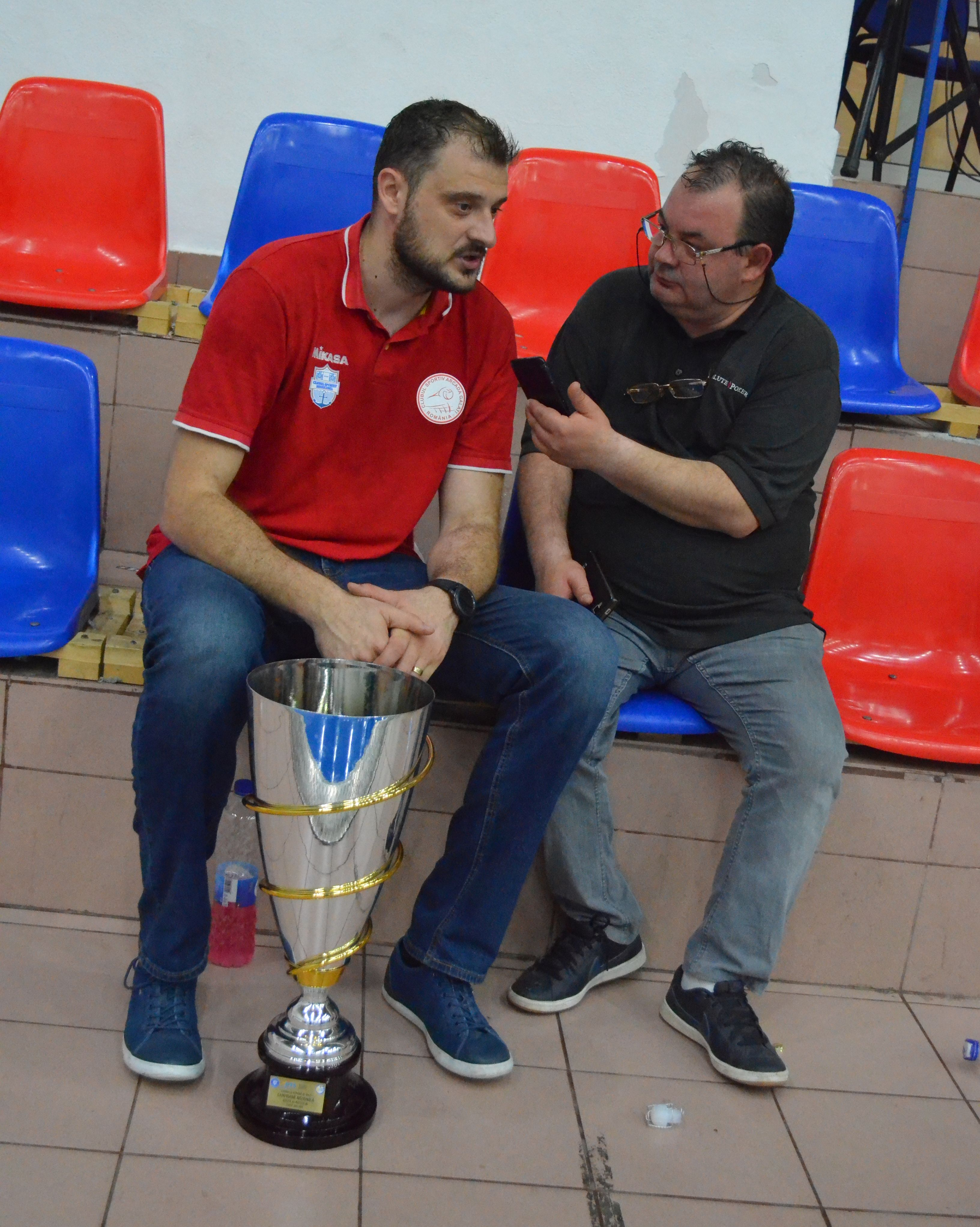 Interviu. Antrenorul campioanei explică reţeta succesului