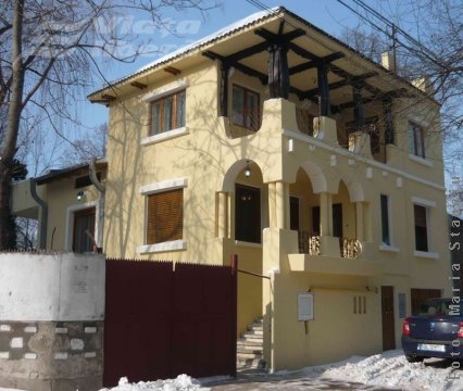 Biserica investeşte în oameni 