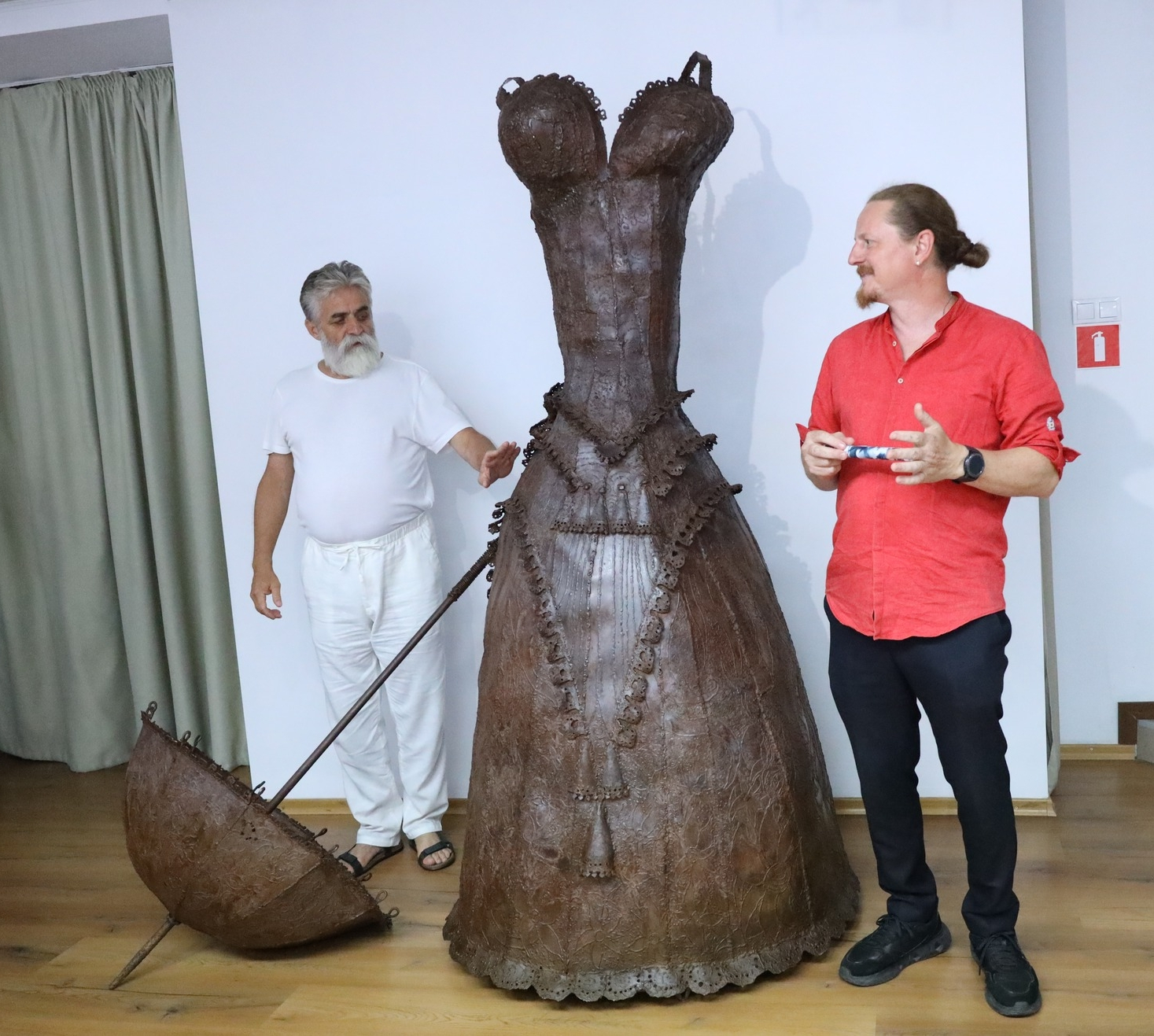 Sculptorul Florin Marin a revenit în orașul natal după 20 de ani